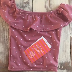 Kortni jeane NWT 4/5 red stars top